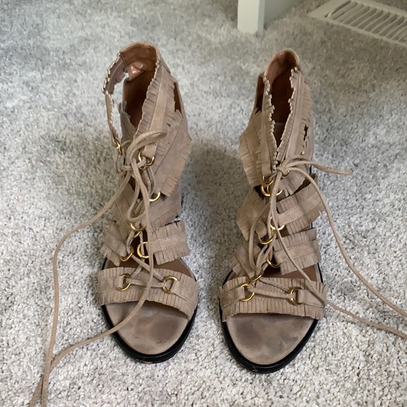 BCBG Laceup block heels - Picture 3 of 4